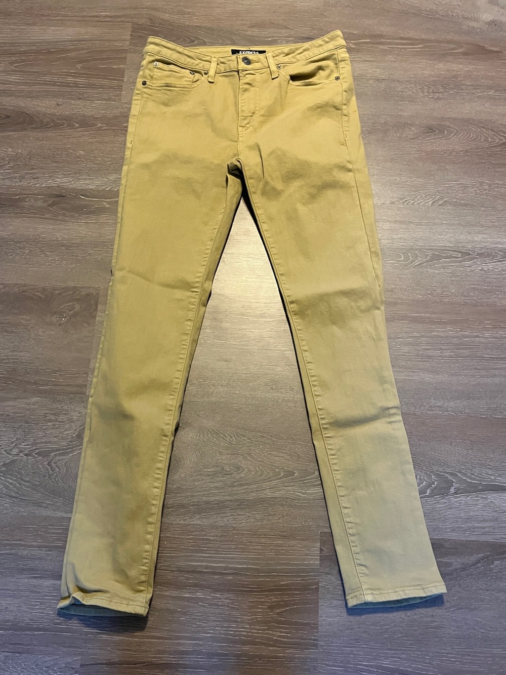 Express beige  Skinny Jeans size 32x34 like new